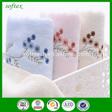 manufacturer wholesale 32s2 cut velvet pile towel cotton terry towel with artificial embroidered roses plum flowers