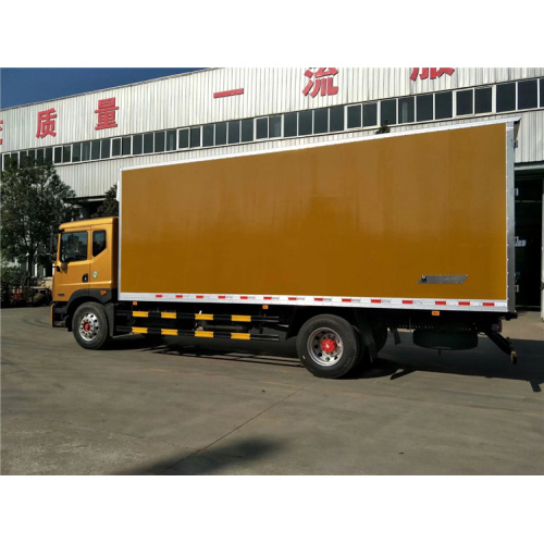 Camion de boîte de réfrigérateur de Dongfeng 6.8m