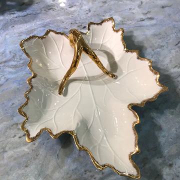 Blue and White Italian Design Luxury Dessert Plates for Weddings and Home Living Rooms