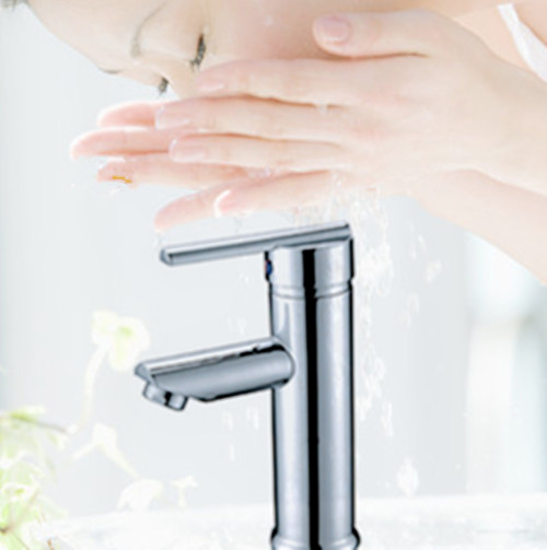 Single lever wash basin tap