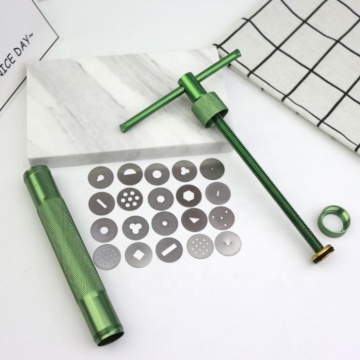 Zuckerpaste -Extruder mit 20 Tipps zur Kuchendekoration
