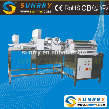 Stainless steel direction variation hamburg moulder with two chromed roller and safety guard