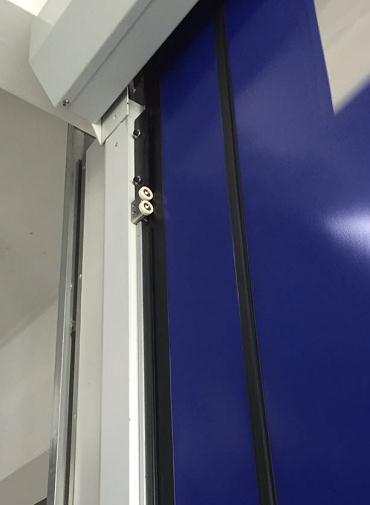 Self Repair Zipper Type High Speed Door