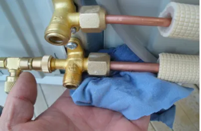 Air conditioner insulated copper pipes
