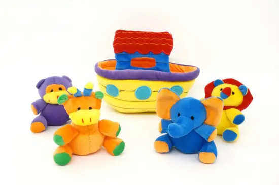 Noah's Ark with four Animals Plush Toys