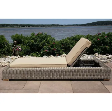 Outdoor Lounge Chairs: Rattan Sun Lounger Wicker Sunbed
