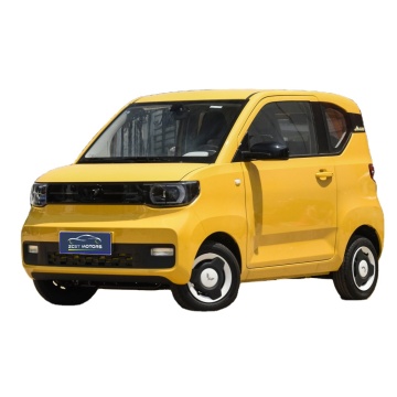 2023 SAIC Wuling New R12 Version 3-Door 4-Seater Electric Turbo Sedan