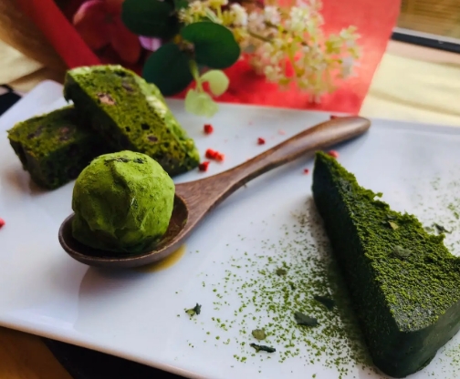 High quality green tea powder