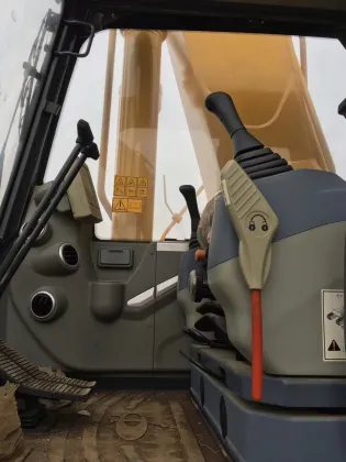 Yuchai YC360LC-8 excavator