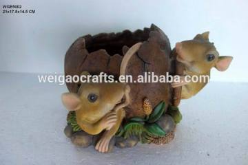 China supplier resin colorful garden decorative bamboo rat pot plants