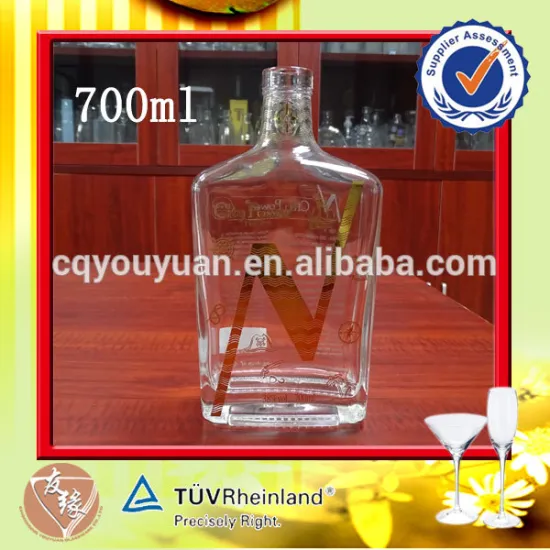 Manufacture liquor bottle transparent gin bottle 700ml