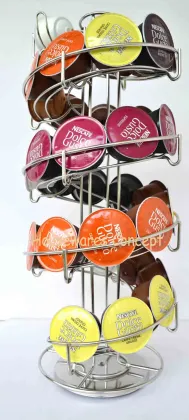 Rotating coffee capsule holder