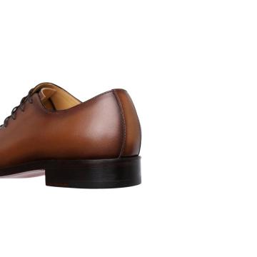 Die Schuhe der kundengerechten einfachen Zehe-Männer