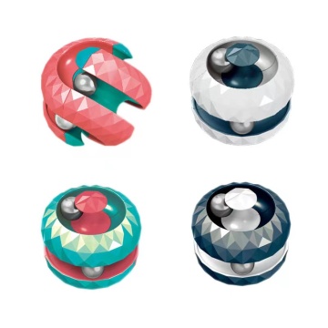 Sollievo da stress e intrattenimento: una collezione completa di giocattoli Fidget, tra cui palline di orbita, Gyros a flipper, cubi di labirinto e palline da binario per tutte le età