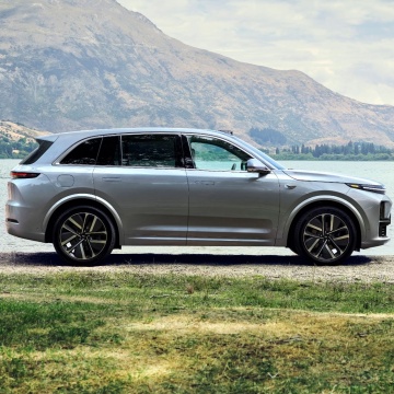 Lixiang L7 2025 Нов EV седан