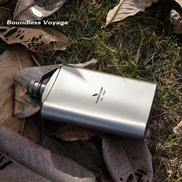 Boundless Voyage Titanium Ultralight Hip Flask for Portable Wine and Whiskey