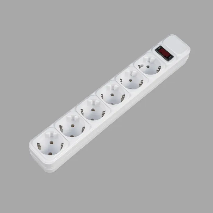 Soket Ekstensi Jerman EU 6 Arah dengan Sakelar