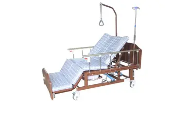 Wooden Manual Home Care Bed with laminated chipboard