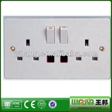 Small and Exquisite Ip55 Waterproof Switch Socket