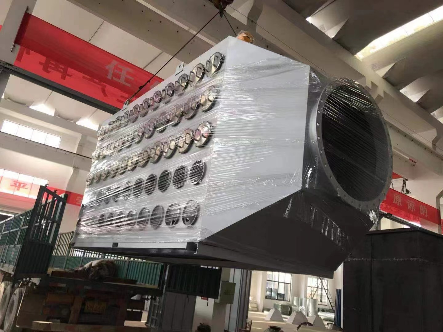 Industrial high-temperature resistant dust collector