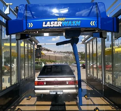 Touchless car wash equipment