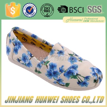 Fashion OEM design plain summer canvas shoes for girls
