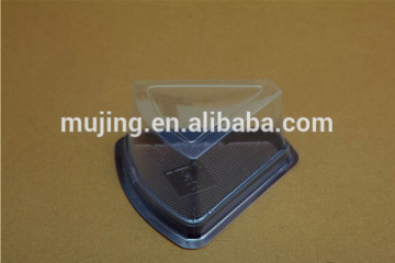 Triangle plastic cake dome container for retail