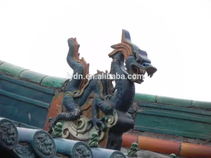 Carved sculpture decorative dragon for temple roof