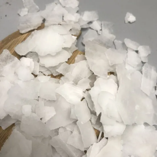White Flaky Solid 99% NaoH Soda Flakes Caustic