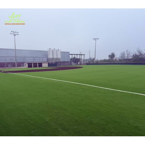 Поле для бейсбола и софтбола с искусственным газоном толщиной 35 мм.