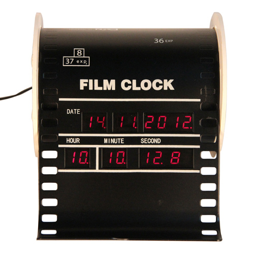 Horloge numérique d&#39;alarme de mode de film vertical
