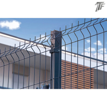 Excellent technology welded wire mesh fencing