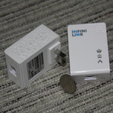 Mini Wirelesss 200m Powerline Adapter