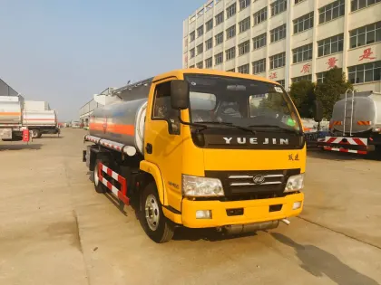 High-capacity oil tanker for YueJin