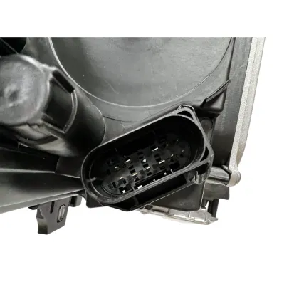 MercedesBenz CLA Series LED and Xenon Headlights