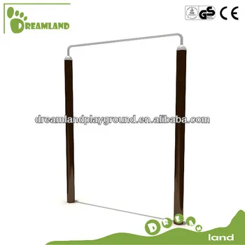 Outdoor gym equipment pull up bar