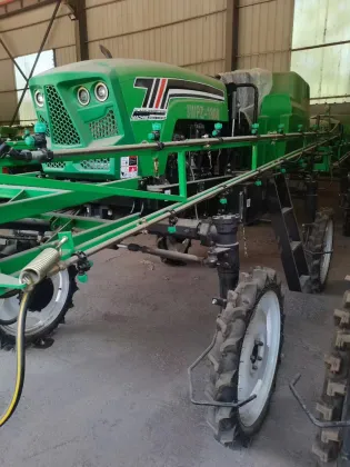 Four-Wheel Self-Propelled Boom Sprayer
