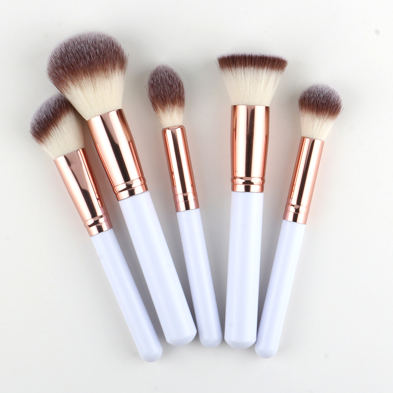 10 makeup brush