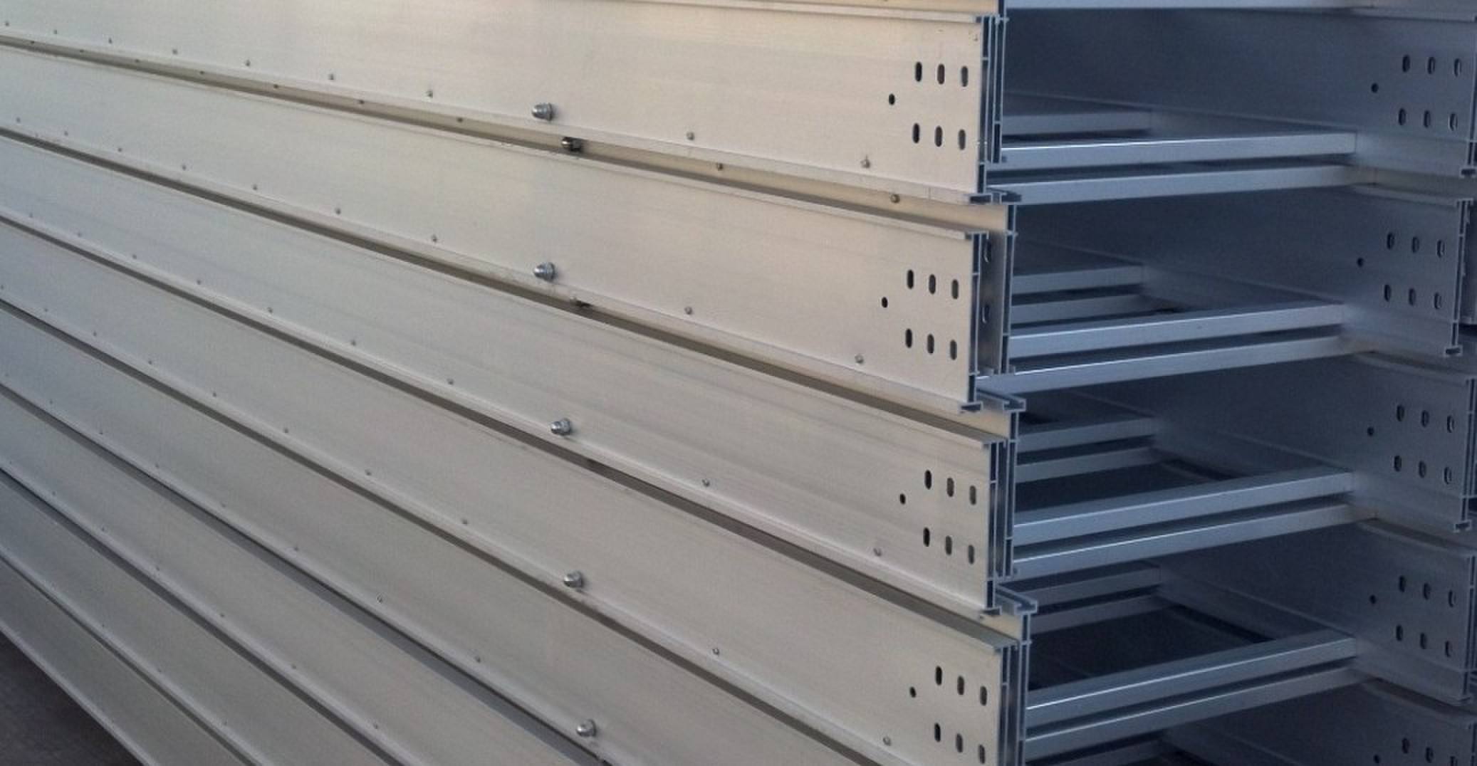 Nuclear cable rack