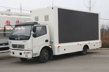 DONGFENG 4x2 mobile advertising trucks