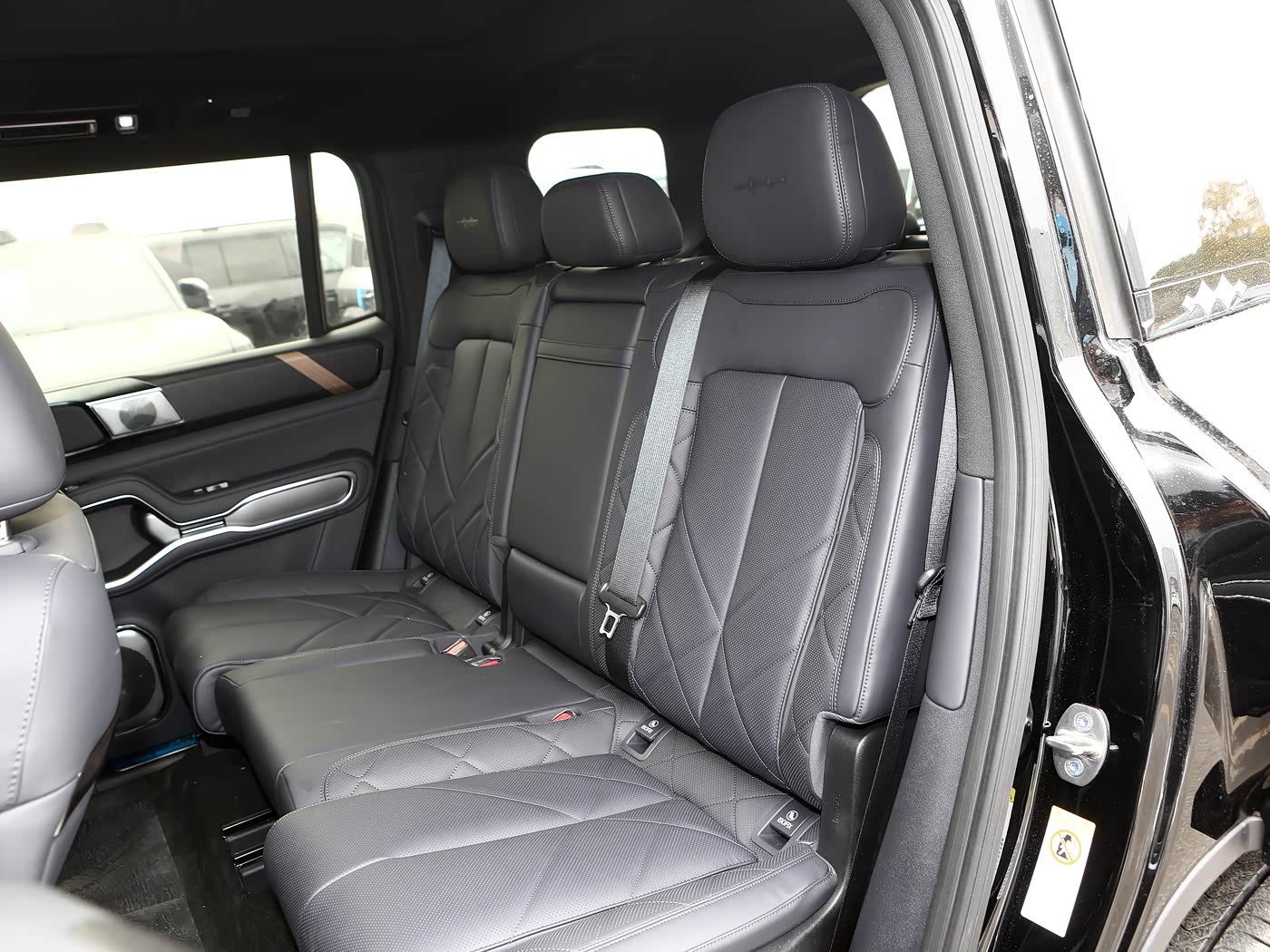 Leopard 8 2025 Intelligent and Luxurious Edition