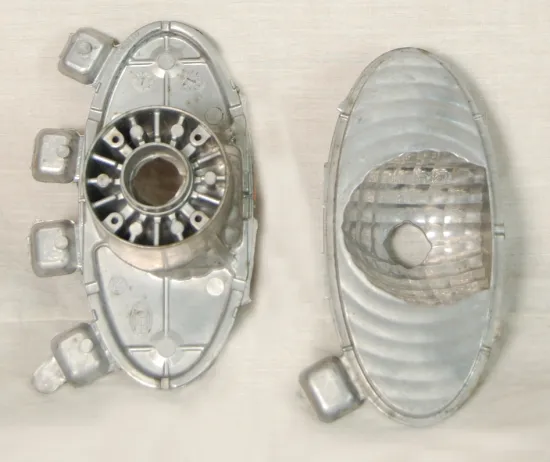 Die casting mold for automotive lamp