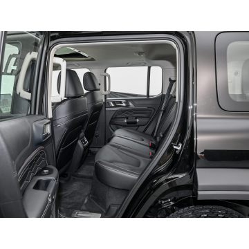 Tank300 Hi4-T Plug-in hybrid offroad SUV