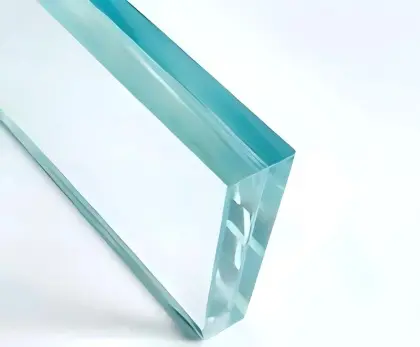 Flat transparent laminated glass