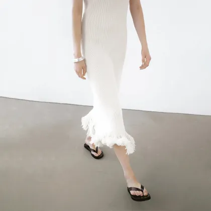 Women's commuting casual style lazy tassel hem knitted dress