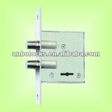 2 brass lever keys with 4 combinations lock body