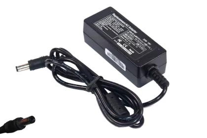 Mini Laptop Power Supply 19V 1.58A for Toshiba