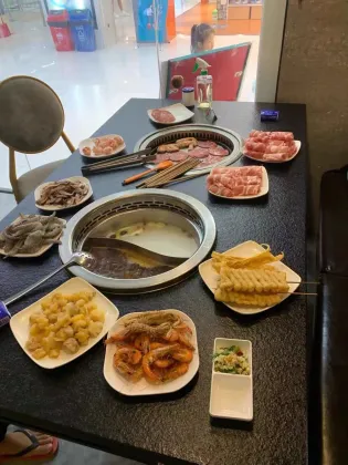 Commercial hot pot long table