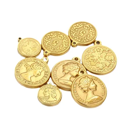 New Arrival Fashion Custom Gold Coin King Pendant Necklace