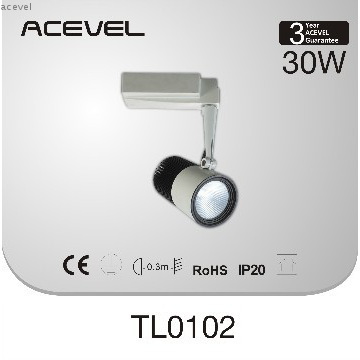 36°  LUSTROUS COB  30W  tracking light